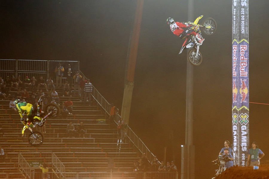 Josh Hansen à la poursuite de Twitch. © Luiz Doro Neto/ESPN